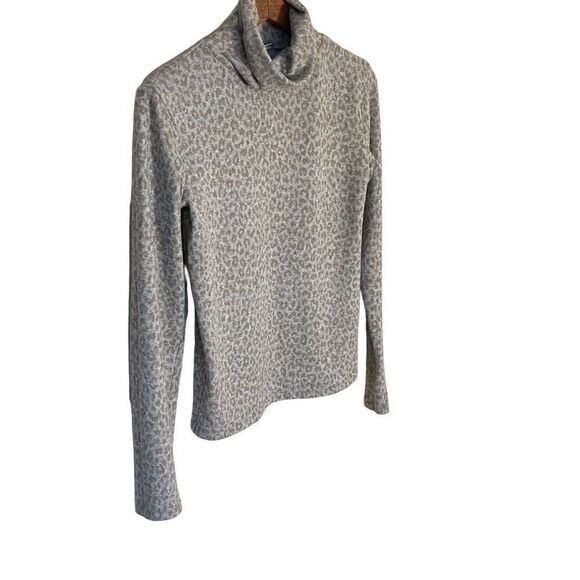 Zara Animal Print Turtleneck Shirt - Picture 2 of 8